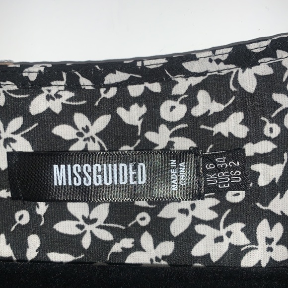 Missguided Summer Dress - Picture 3 of 4